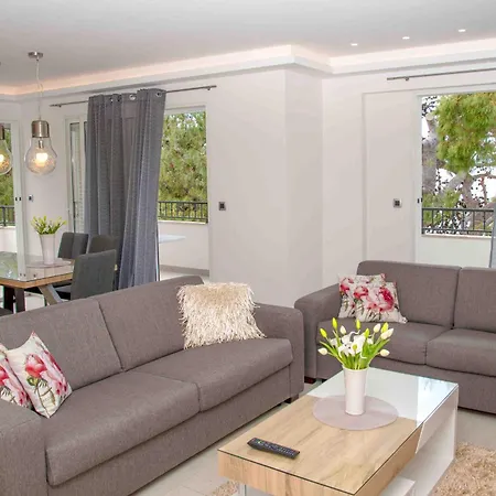 Apartman Ane - Beachfront *
